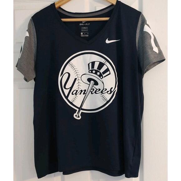 Women's Nike MLB Dri-FIT New York Yankees Graphic V-neck Ladies T-shirt - XL - Picture 1 of 6